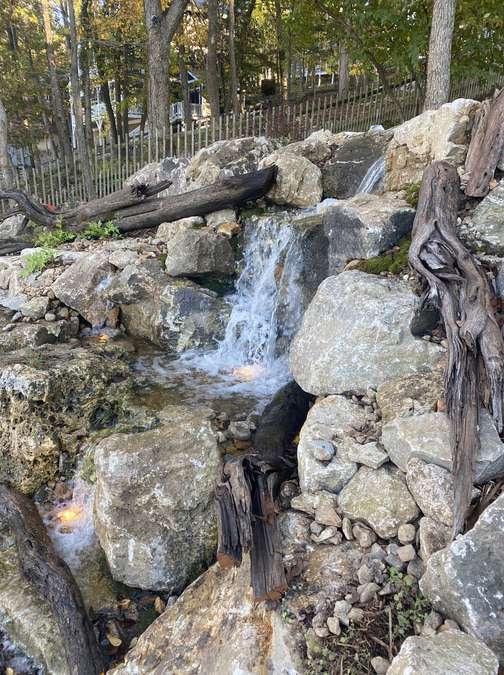 Pondless Water Feature Close up (1)